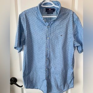 Vineyard Vines Button Up Shirt with Logo .Size Large.